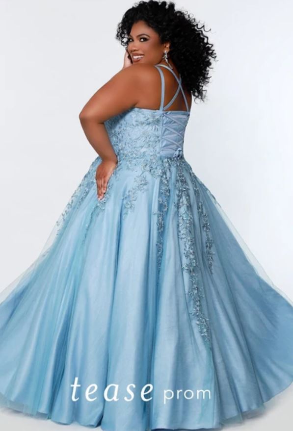 back of blue gown