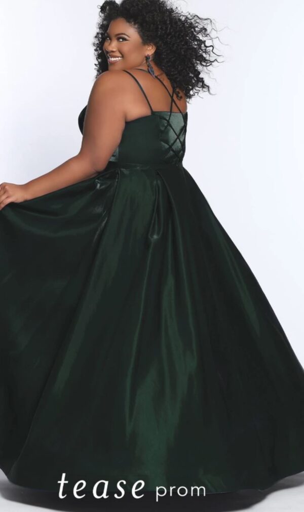 back of forest green gown